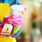 Perigo Oculto: Produtos Químicos em Canos Velhos